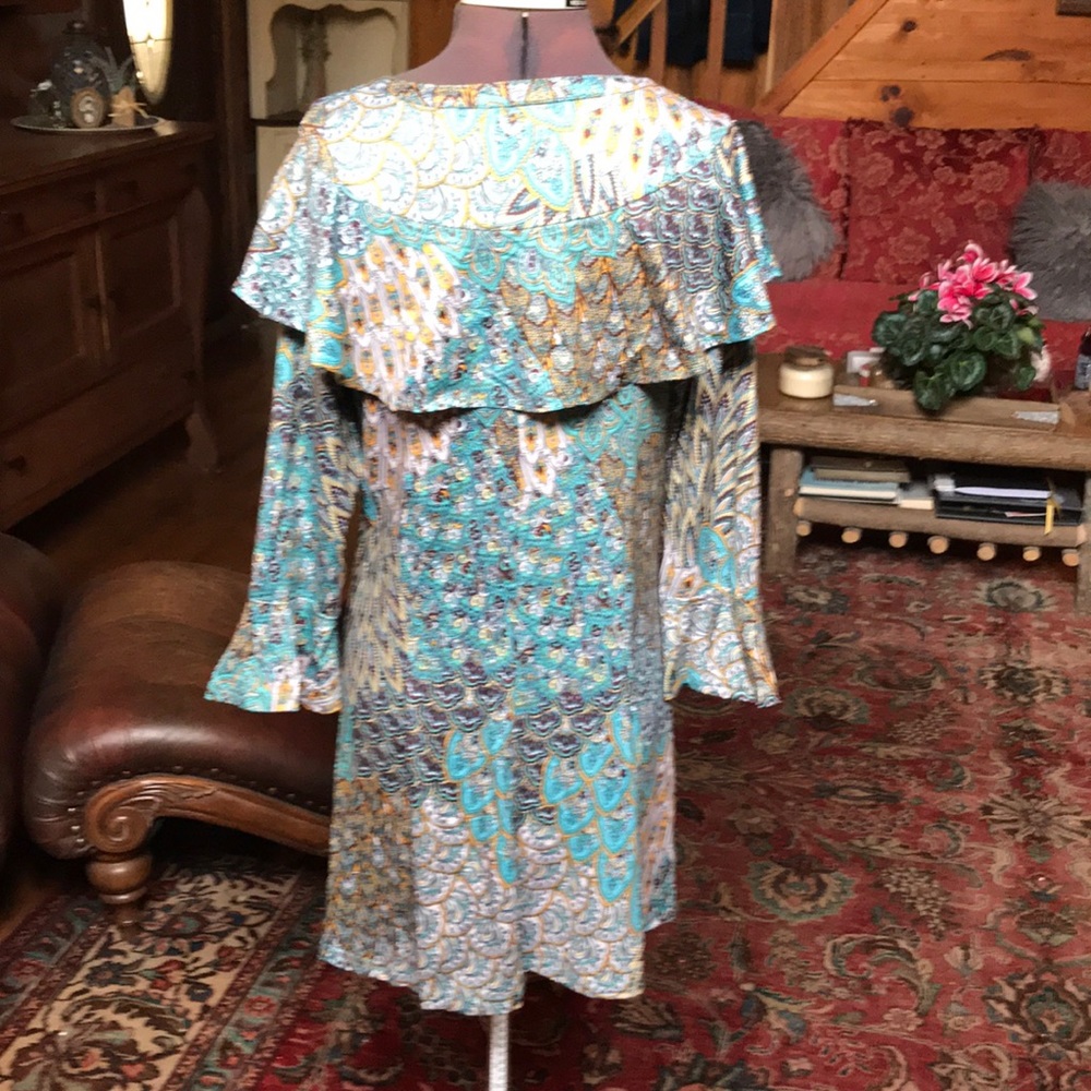 Tunic - Picture 2 of 3